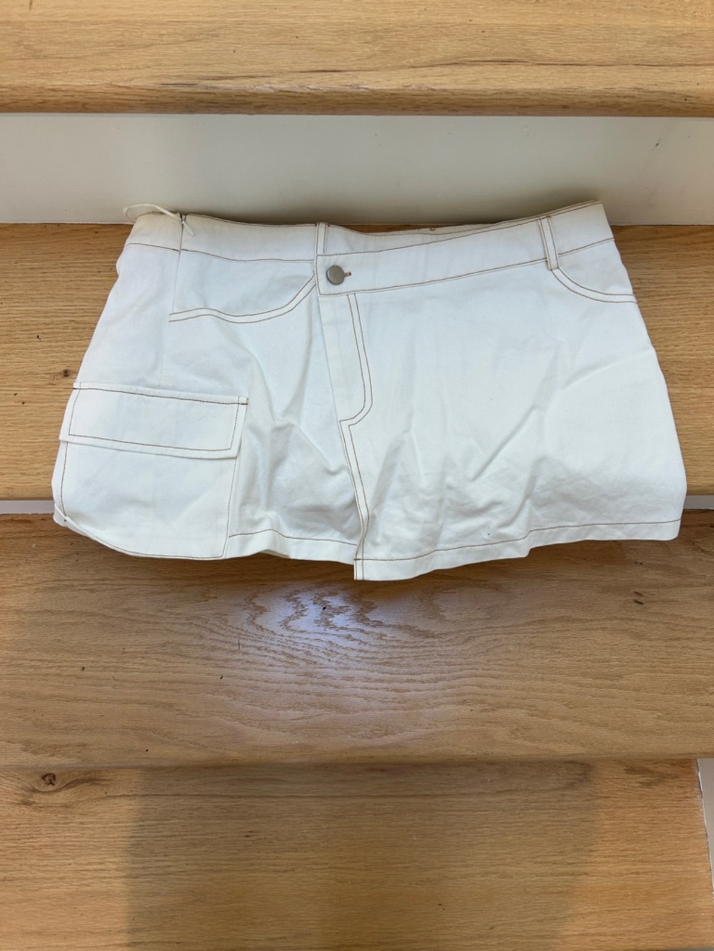 Princess Polly Ivory Cargo Mini Shorts
